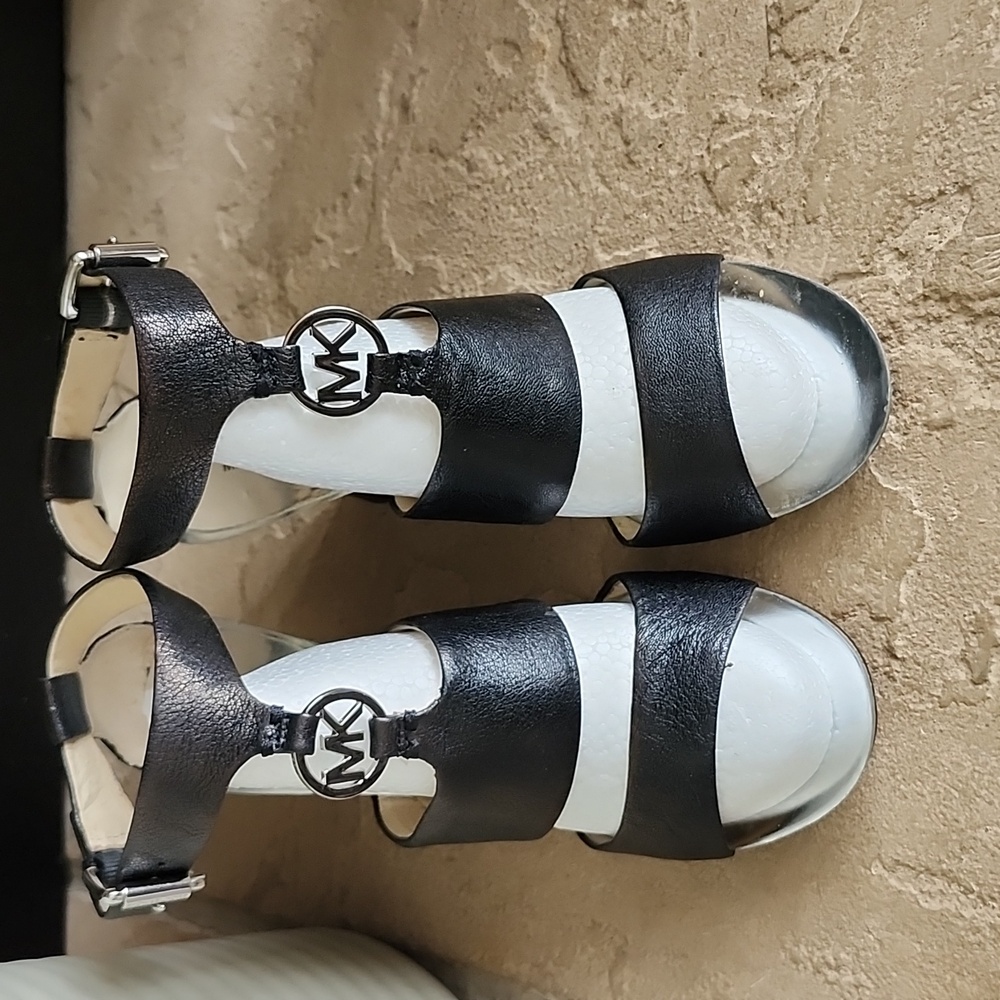 Michael Michael Kors Collections Women's Black Silver MK Logo Sandals Sz10M